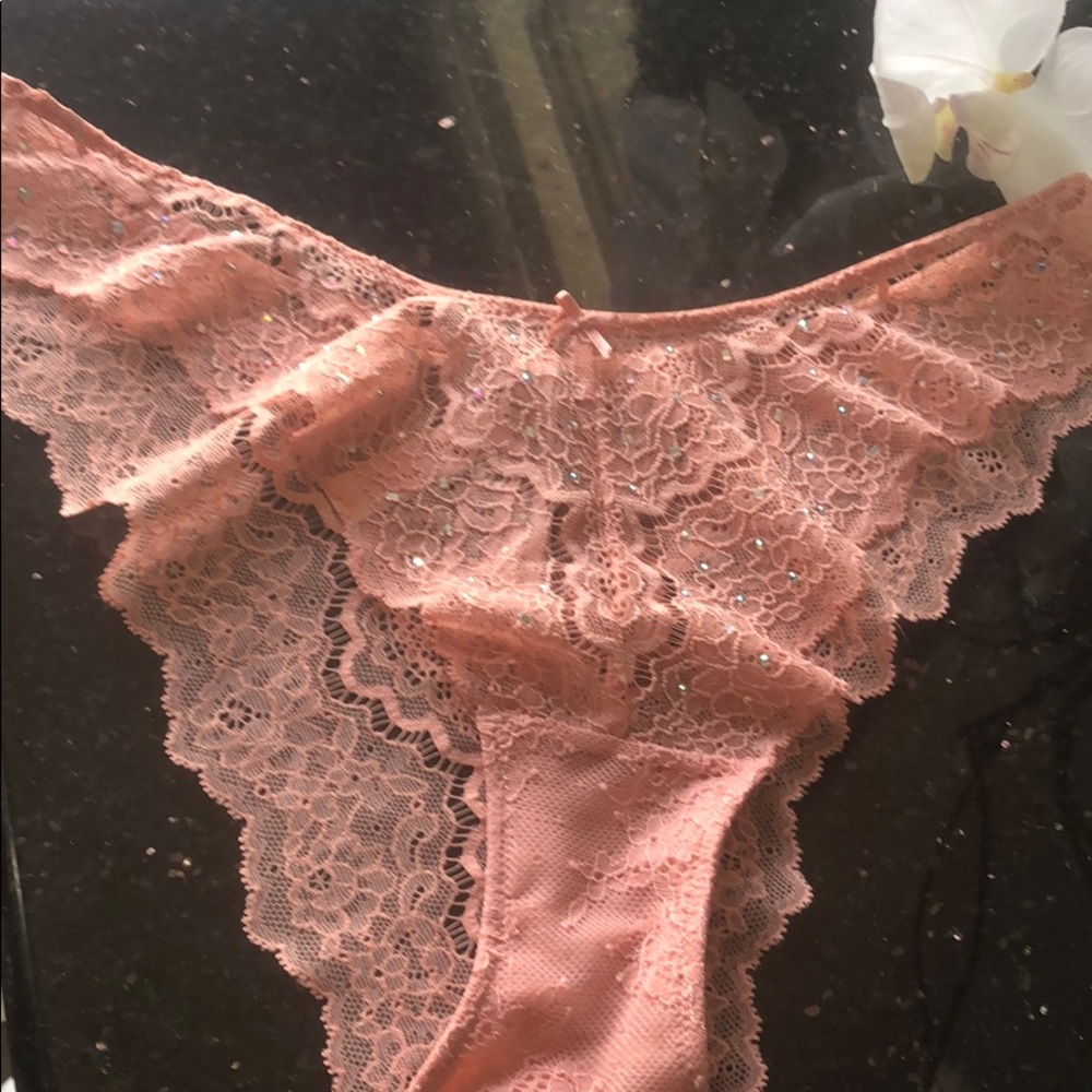 BNW Victoria’s secret dream angels panty